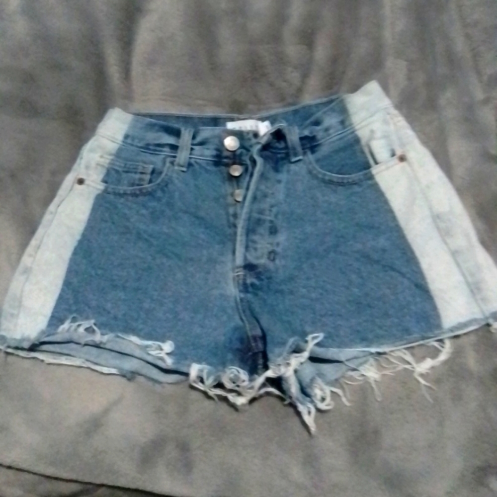 Cello sz small women's shorts